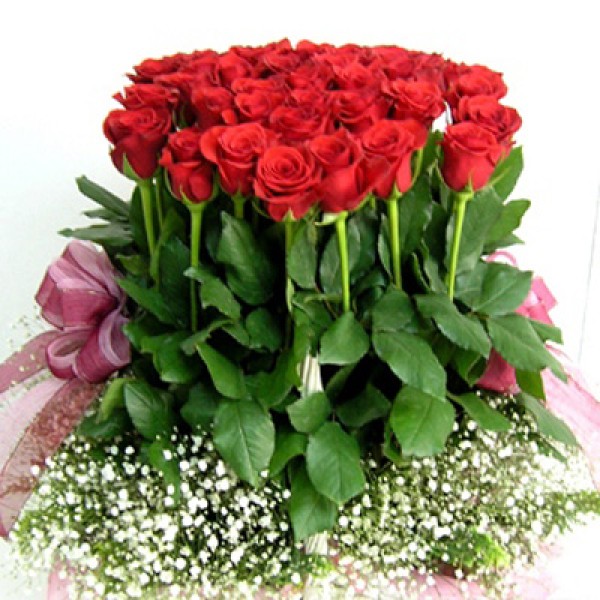 Bunch LR Flower Gifts to Dubai