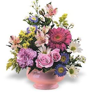 Victorian Garden Bouquet GW at Holland Flowers Dubai, Send Flowers to Dubai UAE Flowers